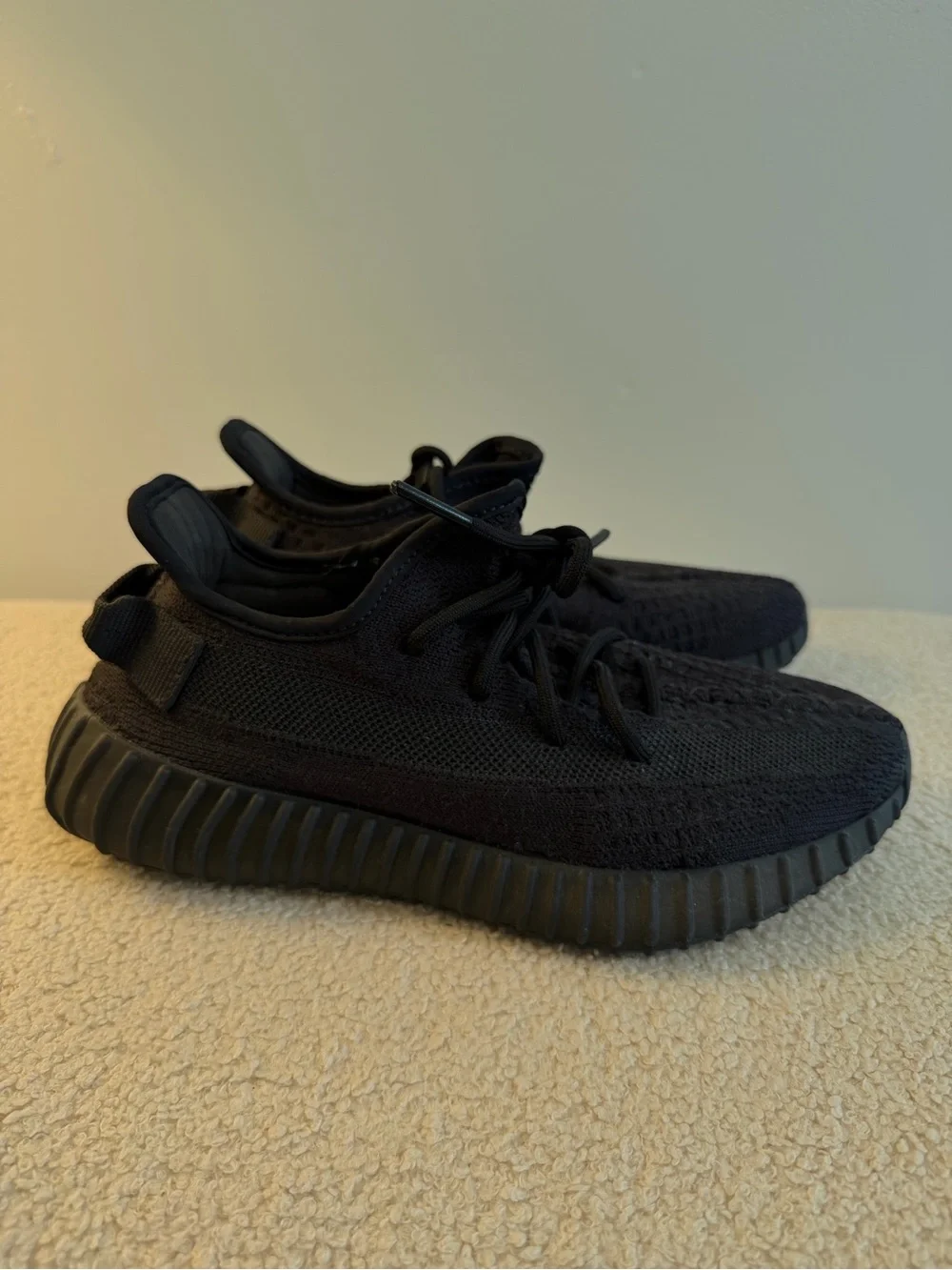 Yeezy Boost 350 V2 women's sneakers